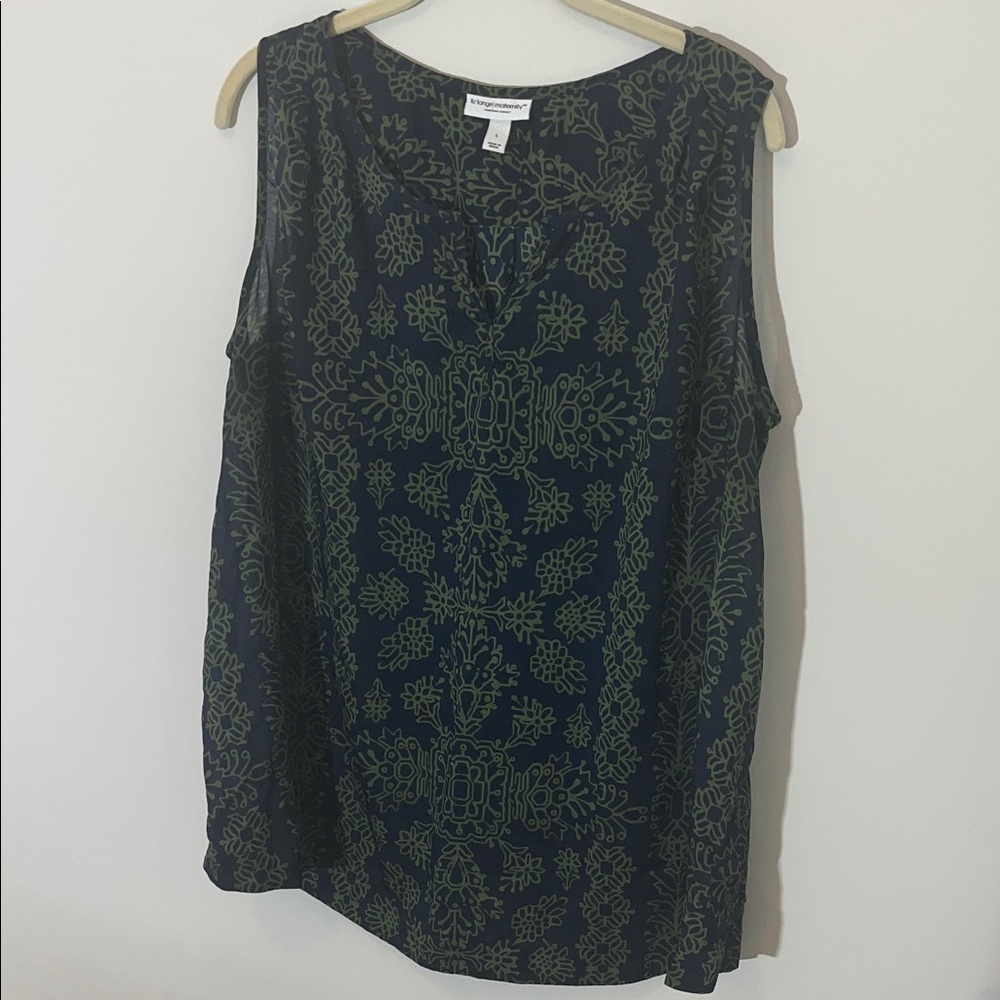 Liz Lange Navy and Olive Patterned Tank Top